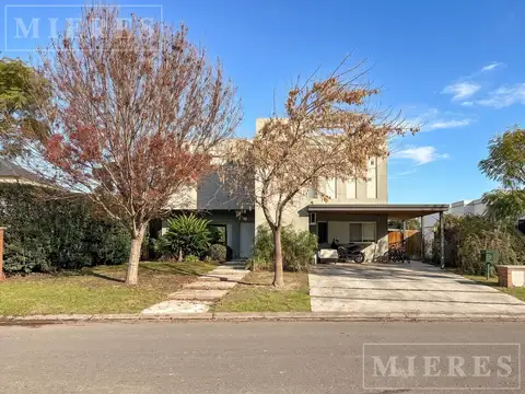 Casa en venta en La Comarca sobre lote Interno.