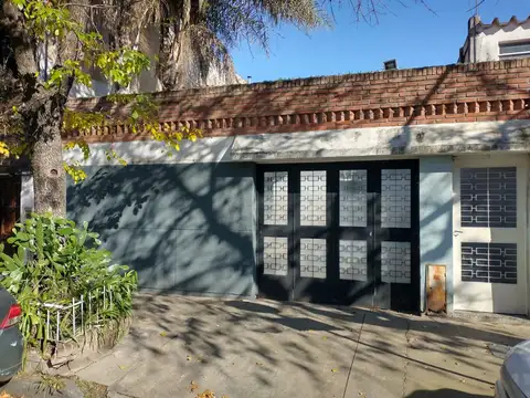 PH TIPO CASA 5 Ambientes En Venta Terraza Pompeya