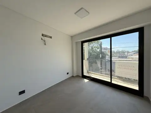 Departamento en alquiler a estrenar sin balcon al frente