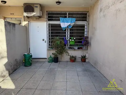 Depto Tipo Casa en Venta en Floresta, USD 165.000