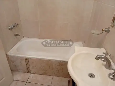 Departamento 2 ambientes con 1 baño