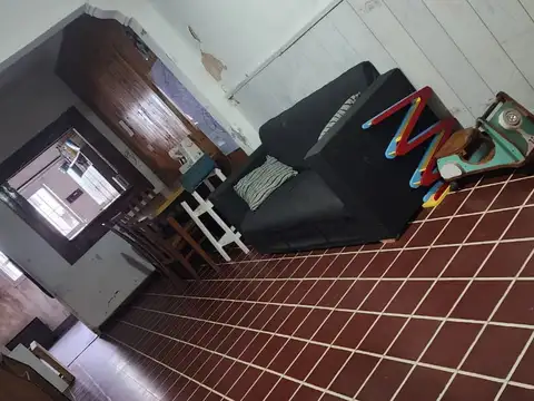 Interesante casa a la venta en Mercedes