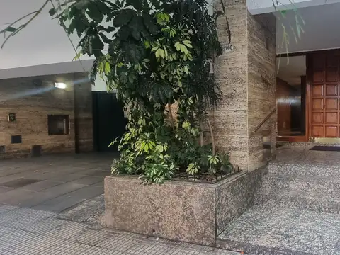 Vidal 2000, Piso 6