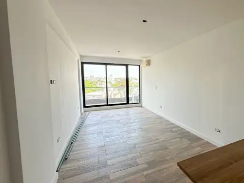 VENTA MONOAMBIENTE BALCON A ESTRENAR - COGHLAN