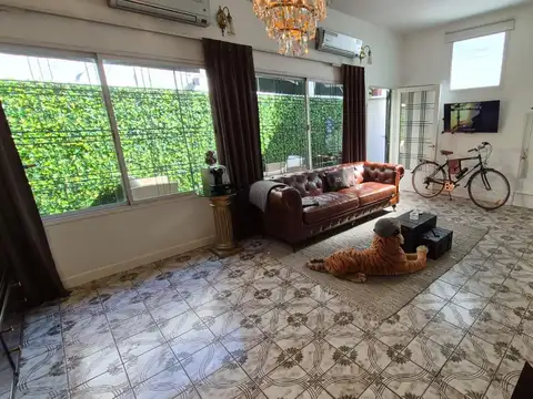 Casa multifamiliar en Tablada excelente oportunidad