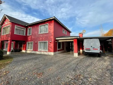Casa en Venta de 4 dormitorios