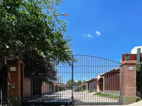 Casa en Venta en Coronel Dorrego, Guaymallén