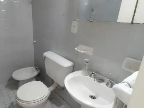 Departamento en Alquiler con 1 cocheras