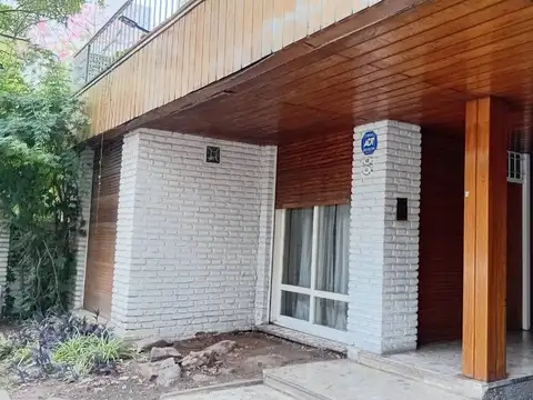 Casa en Venta de 5 dormitorios