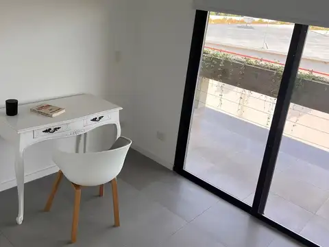 Departamento en Alquiler Temporal en Maria Del Buen Ayre, USD 2.100
