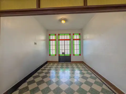 Casa Venta La Plata comercial profesional cochera