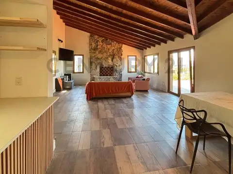 Casa 3 ambientes con 1 baño