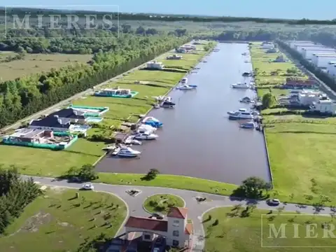Lote en venta al Río en el Barrio San Juan, Villanueva.