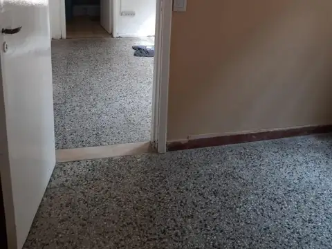 Depto Tipo Casa en Venta al Oeste