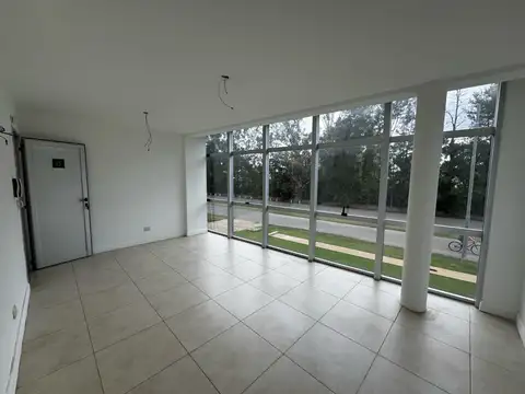 Oficina en Alquiler al Oeste