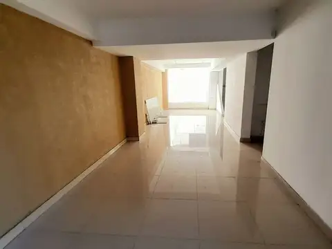 Oficina 3 ambientes con 2 baños
