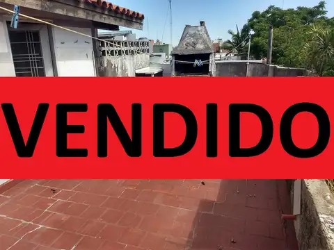 PH 3 ambientes con balcon y gran terraza A REFACCIONAR 