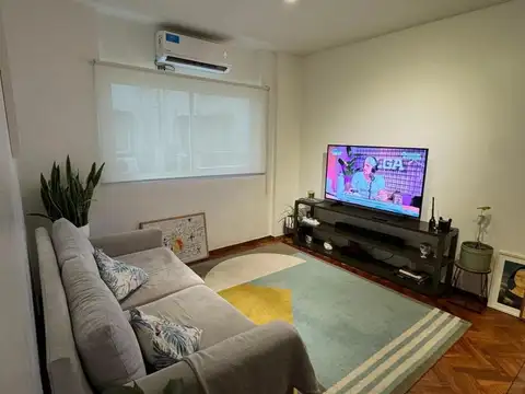 PLAZA ESMERALDA – Elegancia Urbana en Recoleta