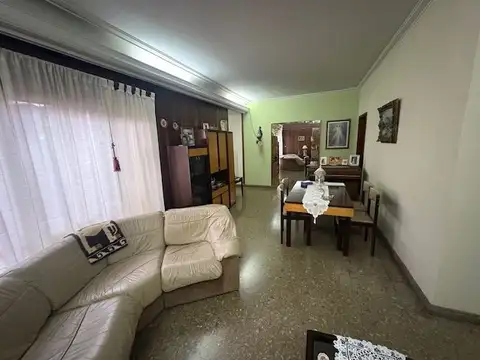 Casa en Venta en Remedios de Escalada, USD 179.000
