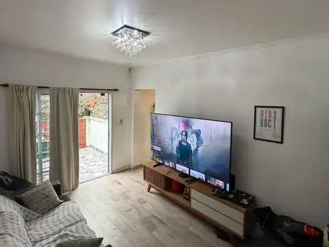 Carlos Encina 700, Piso 1