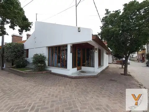 Local en venta - 1 Baño 1 Deposito - 156Mts2 - Rojas
