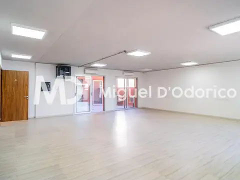 Alquiler comercial oficina en Caballito