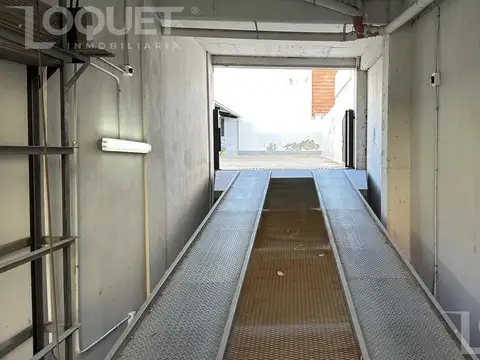 Cochera en Constituyentes