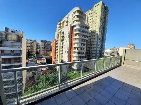 Avenida Directorio 600
