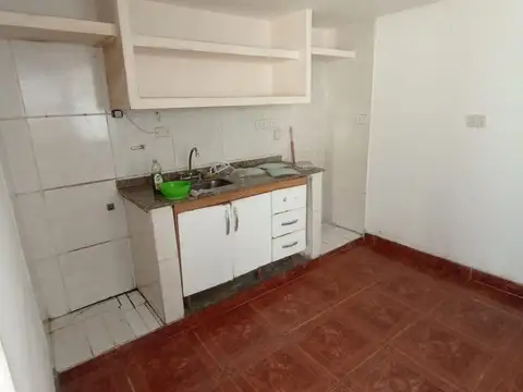 Depto Tipo Casa en Venta en Caseros, USD 50.000