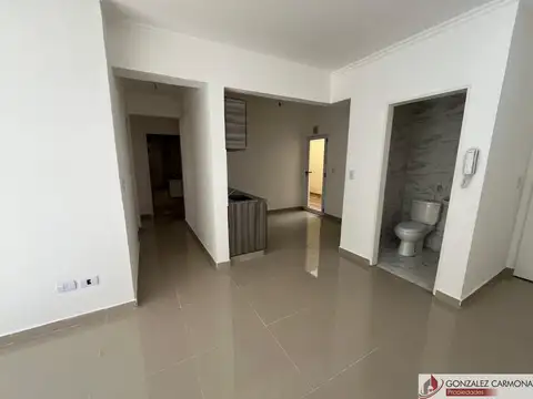 Departamento 4 ambientes con 2 baños