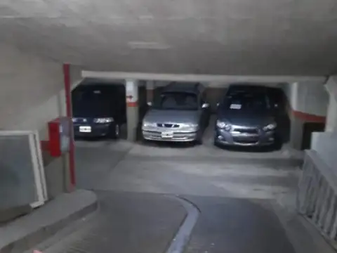 COCHERA FIJA CUBIERTA CON RAMPA. 7,41 M2. EN EDIFICIO TORRE