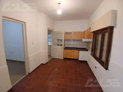 Depto Tipo Casa en Alquiler de 2 dormitorios