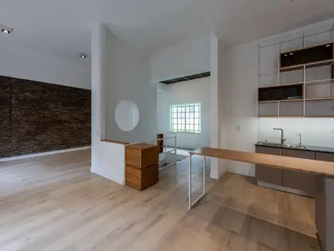 Depto Tipo Casa en Venta de 5 ambientes