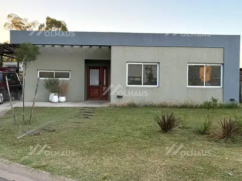 Casa en Alquiler de 3 dormitorios