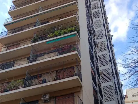 ALQUILER - 2 AMBIENTES - 60 METROS PISO 19 - VISTA ABIERTA AL RIO de la PLATA