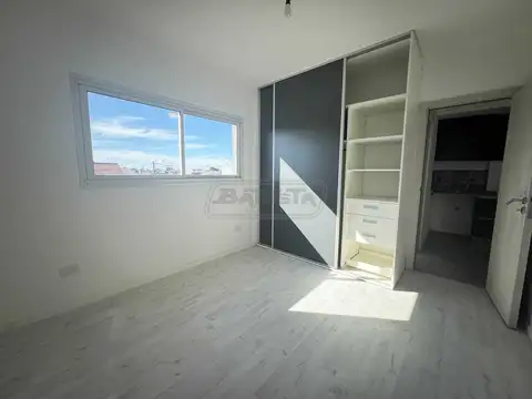 Depto Tipo Casa en Venta en San Nicolás, USD 73.500