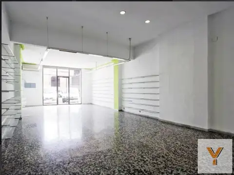 Local en venta - 1 Baño - Retiro