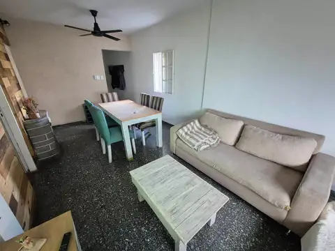 Depto Tipo Casa en Venta de 4 ambientes