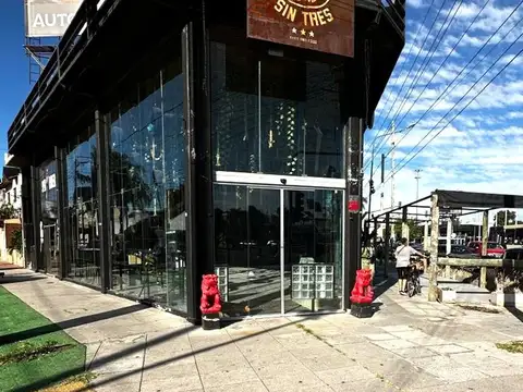 ALQUILER DE LOCAL COMERCIAL VIDRIADO EN HAEDO
