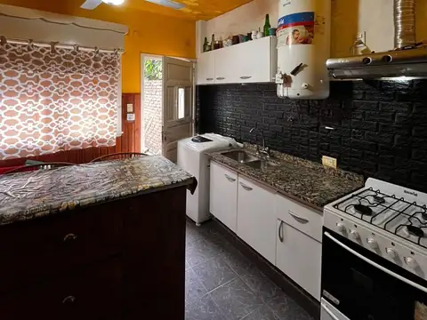 Depto Tipo Casa en Venta en Remedios de Escalada, USD 53.000
