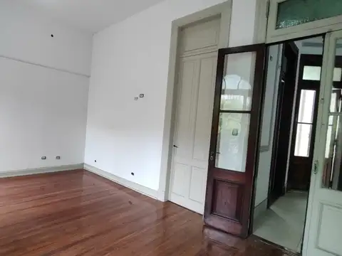 Depto Tipo Casa en Alquiler 60 años