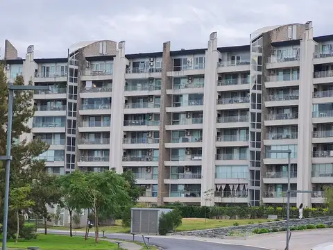 Departamento de lujo totalmente amoblado, diseño Starck-YOO NORDELTA-Vista al golf