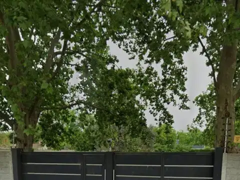 ORR. Venta de 2 Lotes con construcción y pileta en desarroll