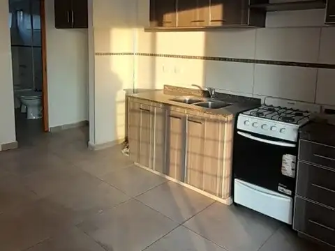 Departamento en Alquiler en San Antonio de Padua, $ 550.000