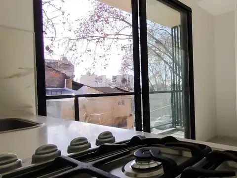 Departamento 2 ambientes al frente