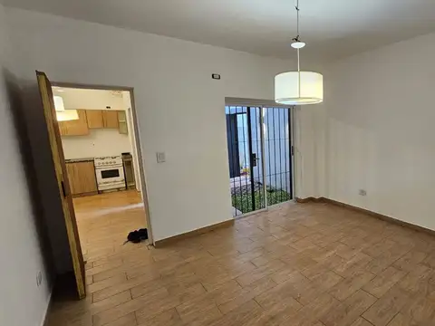 VENTA PH RECICLADO A NUEVO FLORES PATIO Y JARDIN