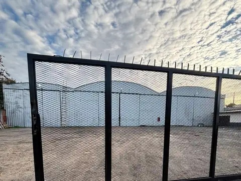 Galpon en Alquiler en Berazategui Oeste, USD 1.600