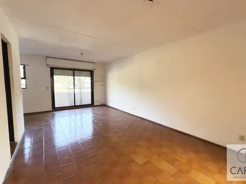 Av. Pellegrini 2774 Piso 01 01