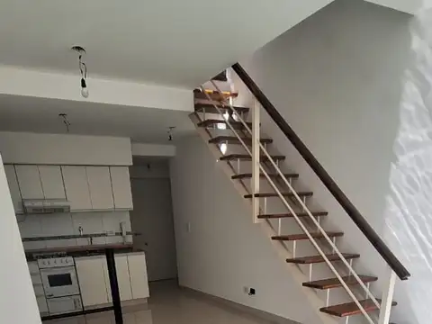 FLORESTA.MOZART AL 100. DEPARTAMENTO 2 AMBIENTES A ESTRENAR 4TO CONTRAFTE BALCON TERRAZA BAJAS EXPENSAS