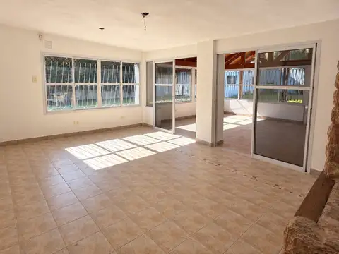Casa en Venta al Oeste